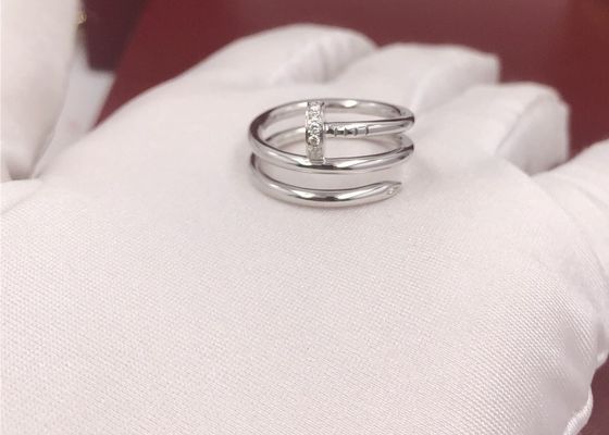 Weißgold-Nagel formen Verpflichtung Ring With Diamonds des Gold18k